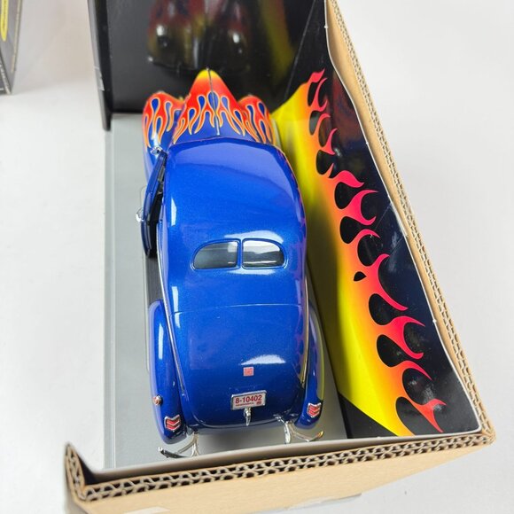 Ertl 1998 American Muscle 1:18 Scale 1940 Ford Street Rod Diecast Car Blue - Picture 8 of 9